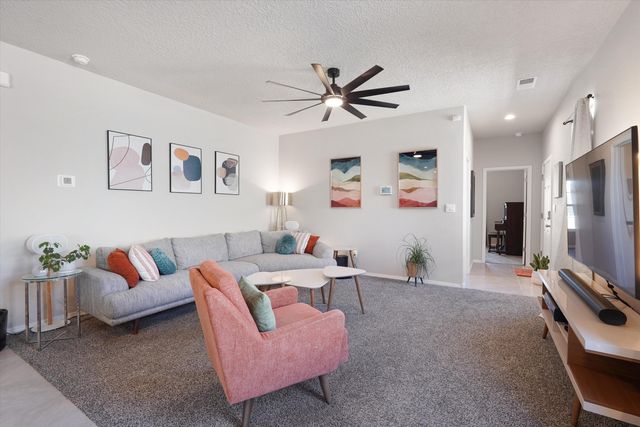 10708 Sabino Loop SW, Albuquerque, NM 87121