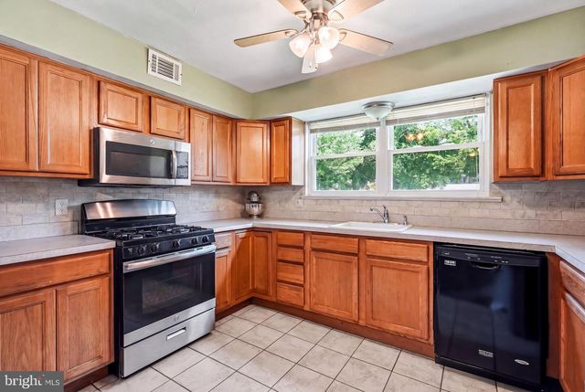 1603 ROYAL PL, Clementon, NJ 08021