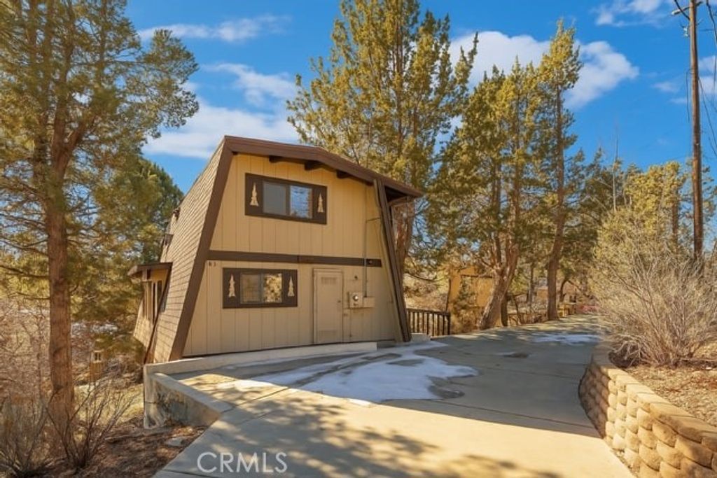 764 Panamint Mountain, Big Bear City, CA 92314