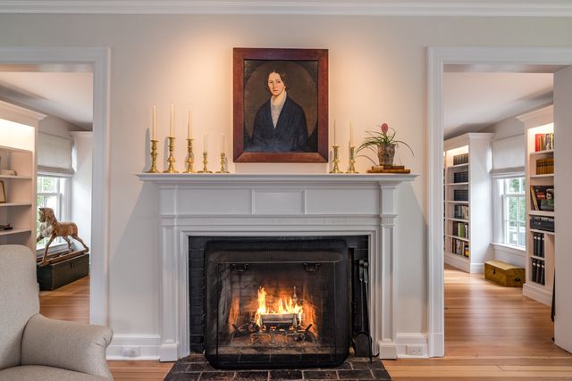 8 Lieutenant River Lane, Old Lyme, CT 06371