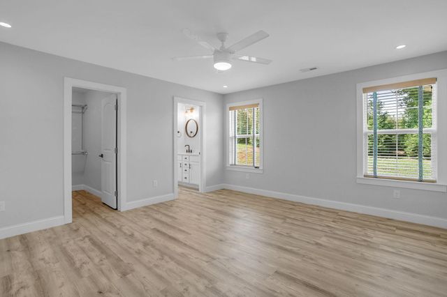 27 Carriage Drive, Greer, SC 29651