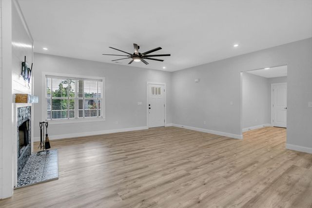 27 Carriage Drive, Greer, SC 29651