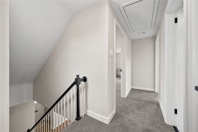 419 Macarthur St, Stowe Twp, PA 15136