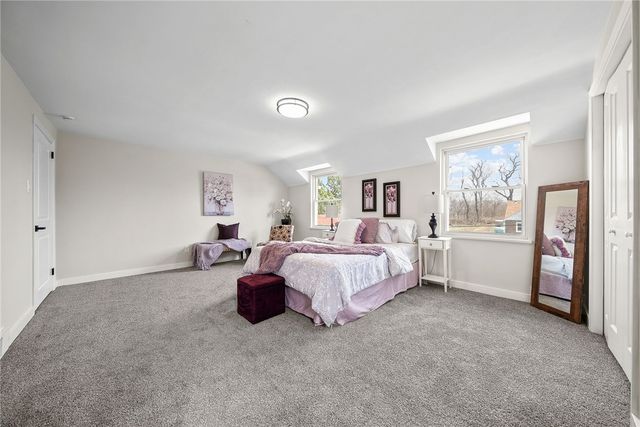 419 Macarthur St, Stowe Twp, PA 15136