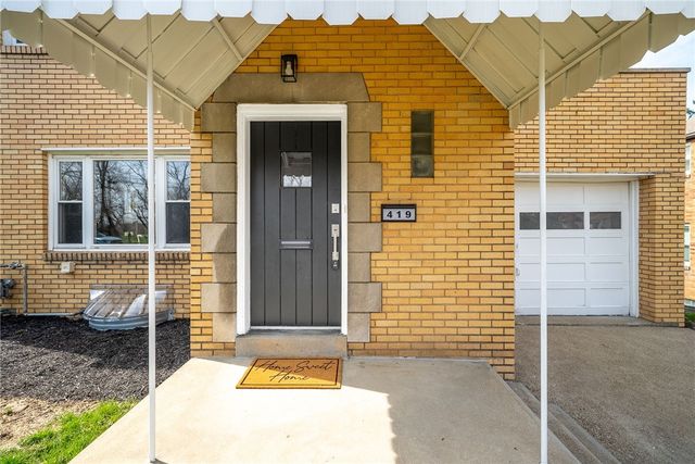 419 Macarthur St, Stowe Twp, PA 15136