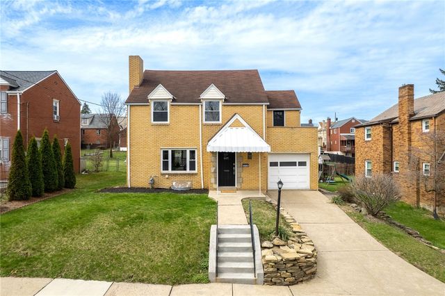 419 Macarthur St, Stowe Twp, PA 15136