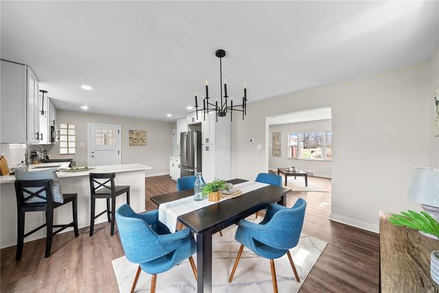 419 Macarthur St, Stowe Twp, PA 15136