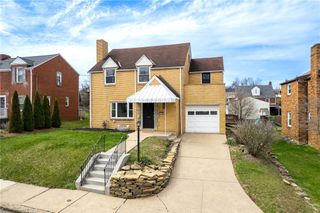 419 Macarthur St, Stowe Twp, PA 15136