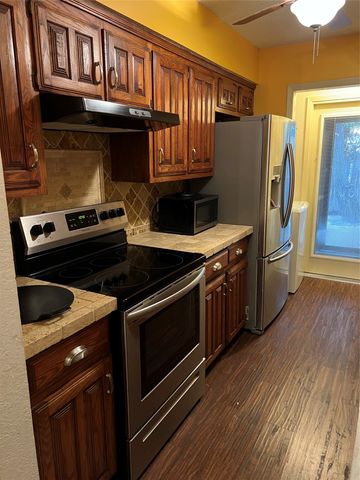 219 Mccarley Place, Mckinney, TX 75071