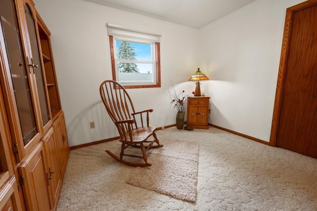 635 Edgemont Drive NE, Saint Cloud, MN 56304
