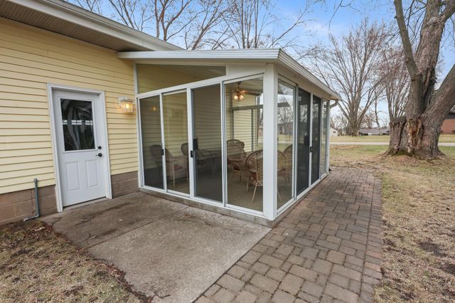 635 Edgemont Drive NE, Saint Cloud, MN 56304