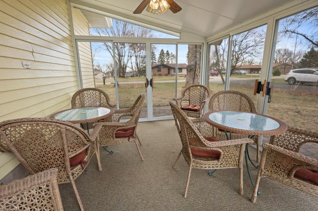 635 Edgemont Drive NE, Saint Cloud, MN 56304