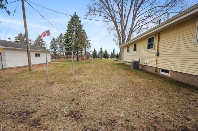 635 Edgemont Drive NE, Saint Cloud, MN 56304