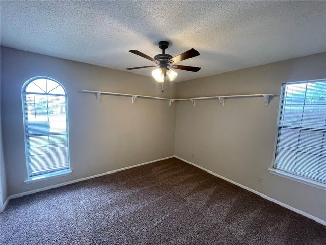 821 Loganwood Drive, Royse City, TX 75189
