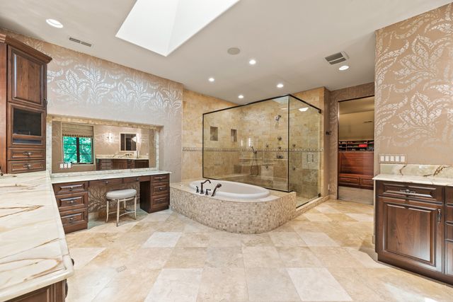 493 Hazel Avenue, Highland Park, IL 60035