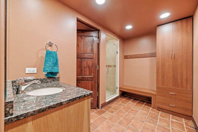 493 Hazel Avenue, Highland Park, IL 60035