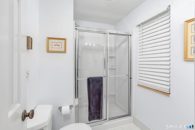31 Harbour Village C, Branford, CT 06405
