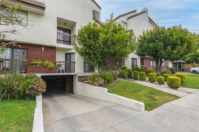 1247 E Wilson Avenue E 9, Glendale, CA 91206