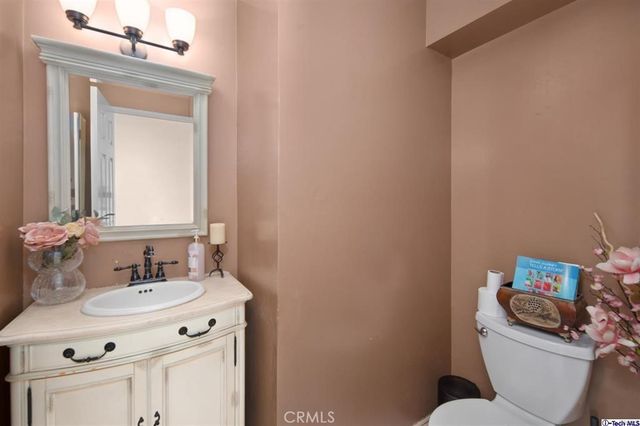 1247 E Wilson Avenue E 9, Glendale, CA 91206