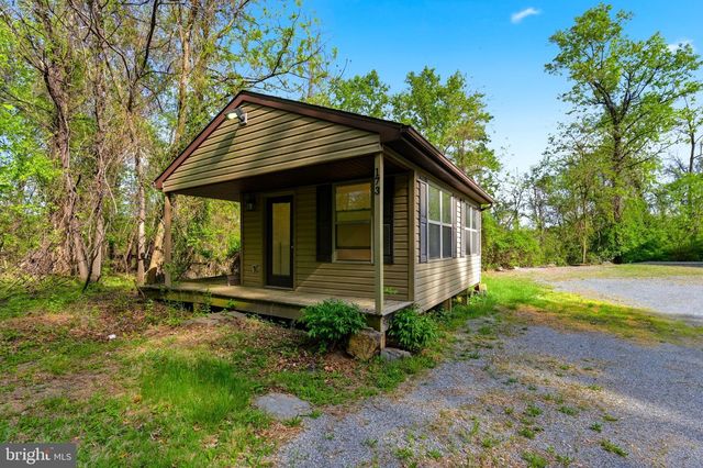 175 ROONEY RD, Hedgesville, WV 25427