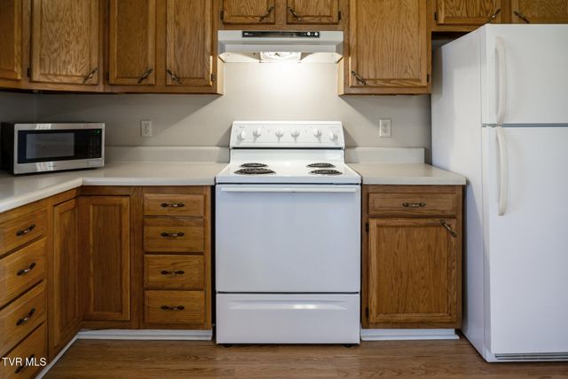 185 Davy Crockett Drive, Greeneville, TN 37743