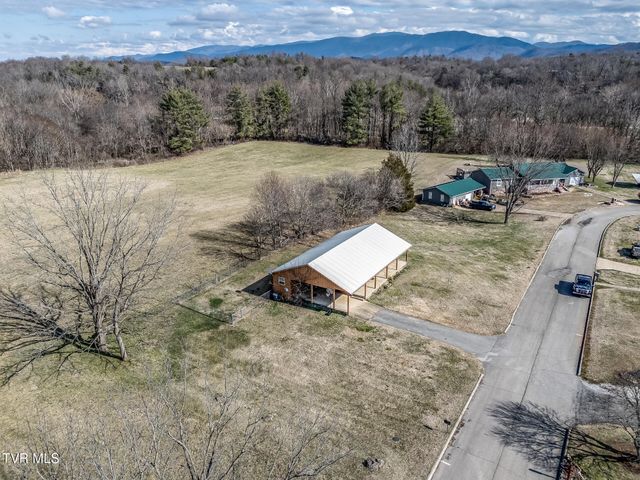 185 Davy Crockett Drive, Greeneville, TN 37743