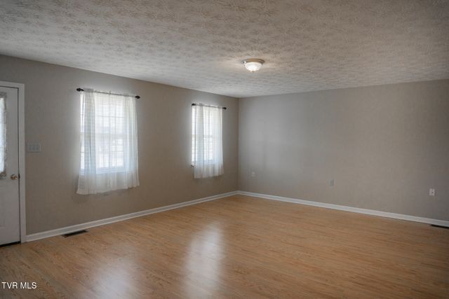 185 Davy Crockett Drive, Greeneville, TN 37743