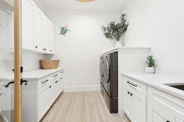 6401 Lyons Road, Garland, TX 75043