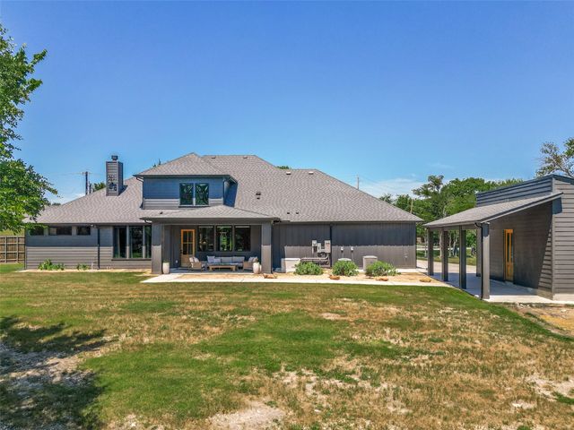 6401 Lyons Road, Garland, TX 75043
