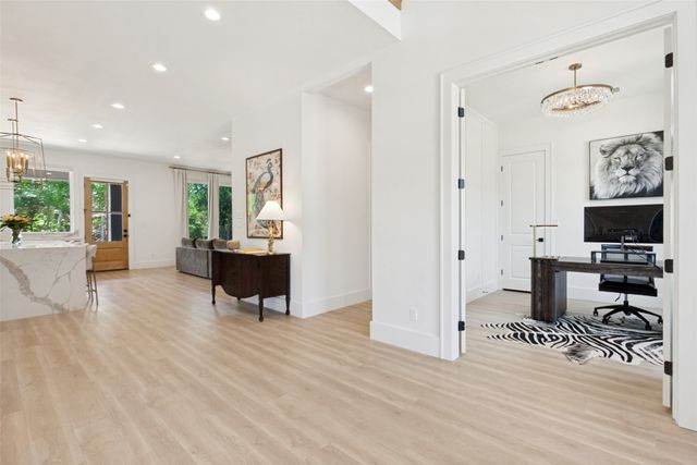 6401 Lyons Road, Garland, TX 75043