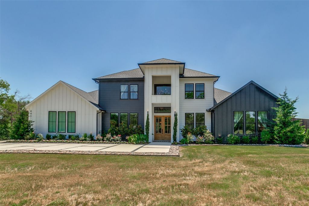 6401 Lyons Road, Garland, TX 75043