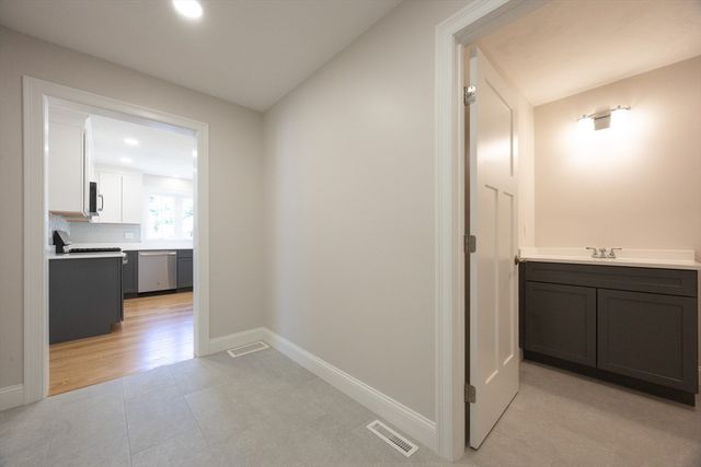 72 Court Street A, Mansfield, MA 02048