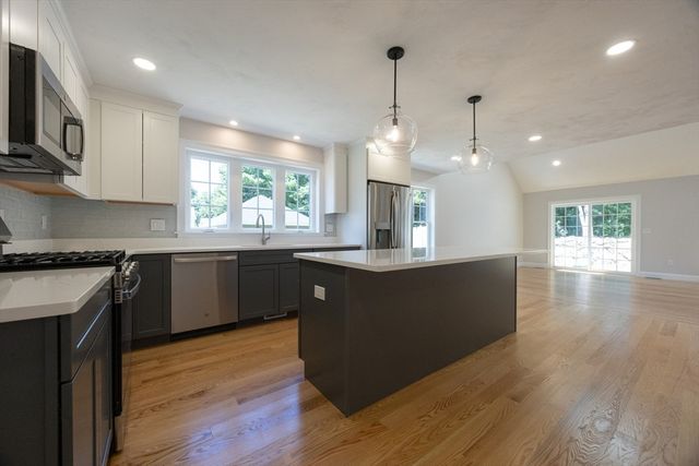 72 Court Street A, Mansfield, MA 02048