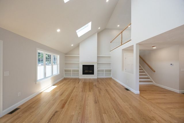 72 Court Street A, Mansfield, MA 02048