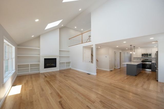 72 Court Street A, Mansfield, MA 02048