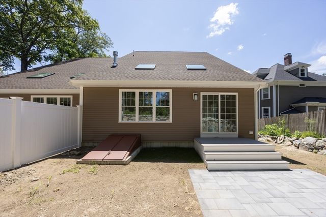 72 Court Street A, Mansfield, MA 02048