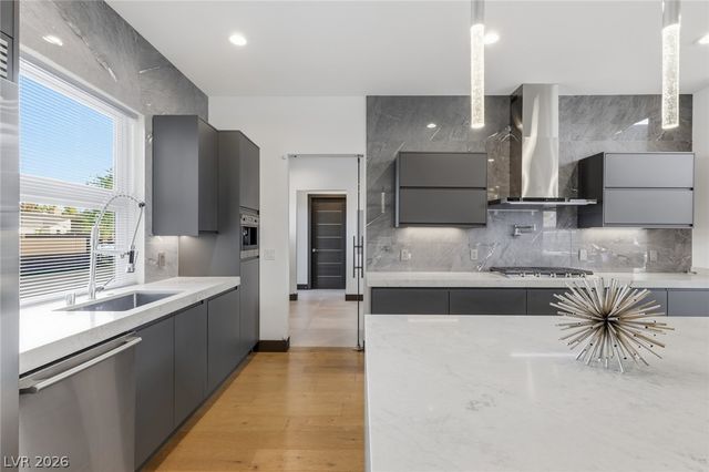 3740 Caesars Circle, Las Vegas, NV 89120