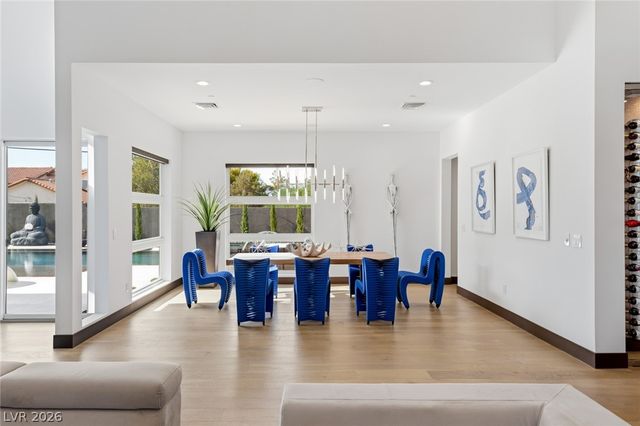 3740 Caesars Circle, Las Vegas, NV 89120