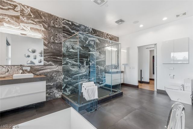 3740 Caesars Circle, Las Vegas, NV 89120