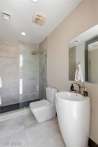 3740 Caesars Circle, Las Vegas, NV 89120
