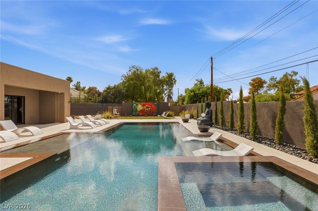 3740 Caesars Circle, Las Vegas, NV 89120