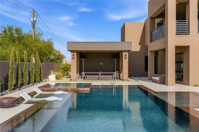 3740 Caesars Circle, Las Vegas, NV 89120