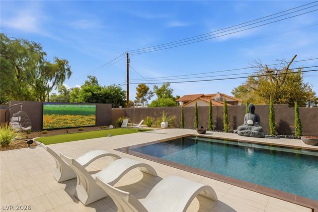 3740 Caesars Circle, Las Vegas, NV 89120