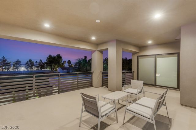 3740 Caesars Circle, Las Vegas, NV 89120