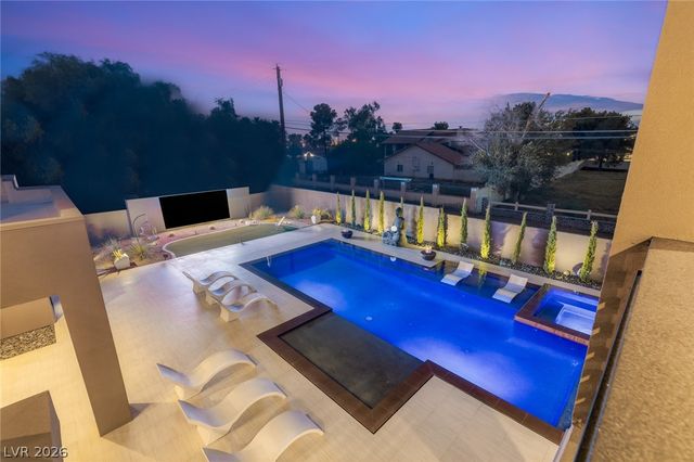 3740 Caesars Circle, Las Vegas, NV 89120