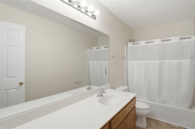 2685 Cedar Grove Drive, Belleville, IL 62221