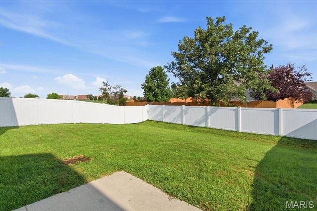 2685 Cedar Grove Drive, Belleville, IL 62221