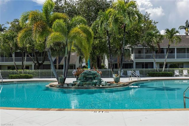 1125 Partridge CIR 102, Naples, FL 34104