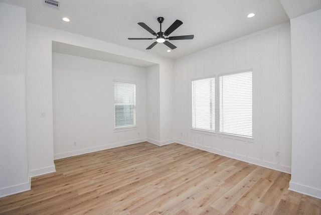 5615 Val Verde Street A, Houston, TX 77057
