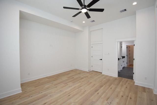 5615 Val Verde Street A, Houston, TX 77057
